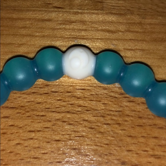 Blue Lokai bracelet - Picture 2 of 3